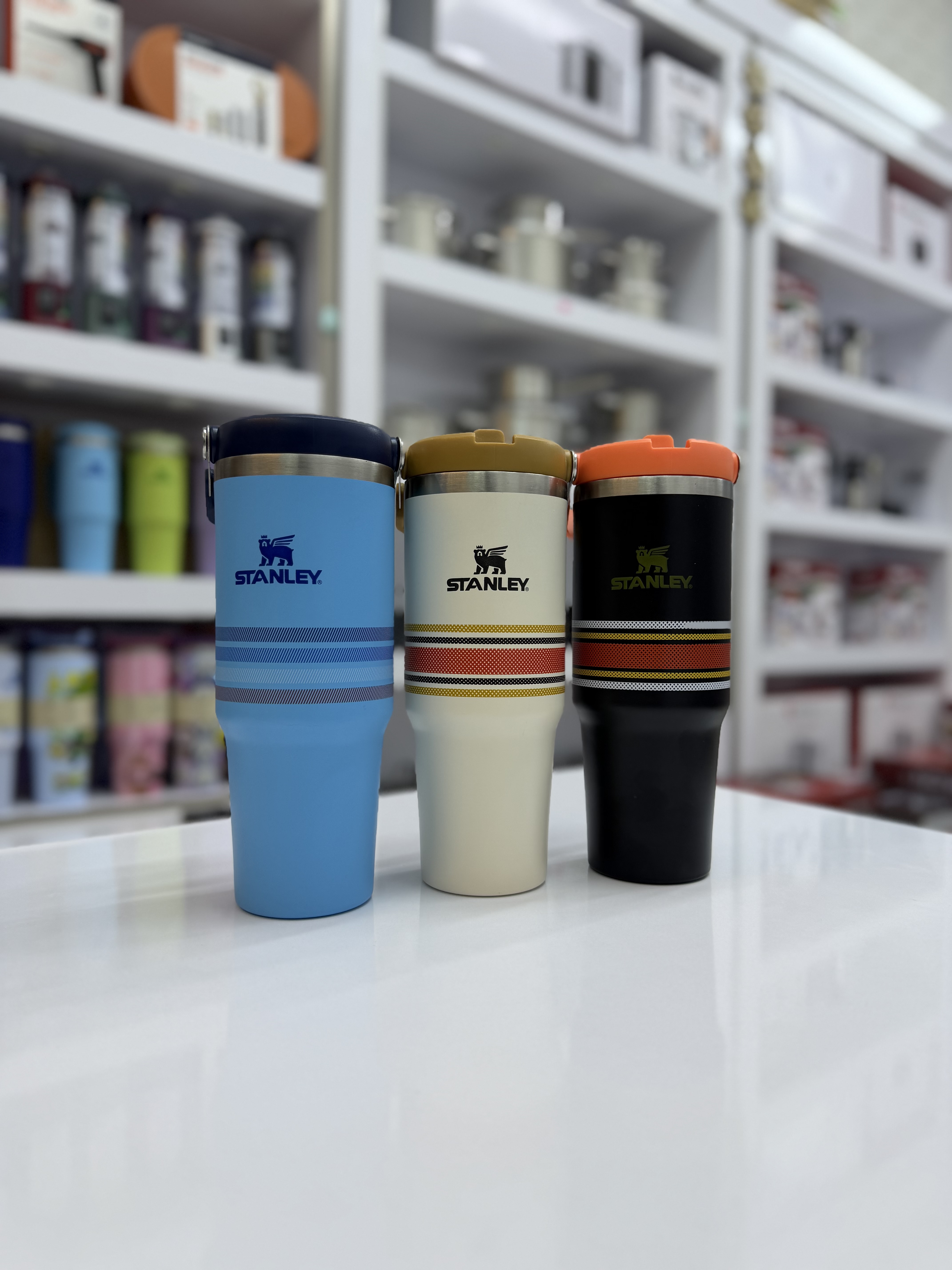 ماگ استنلی IceFlow Flip Straw 2.0 ظرفیت 30 اونس طرحدار | 887 میلی‌لیتر